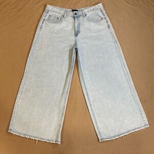 Sincerely Jules Wide Leg  High-Rise Size 13/31‎ Light Wash Frayed Hem